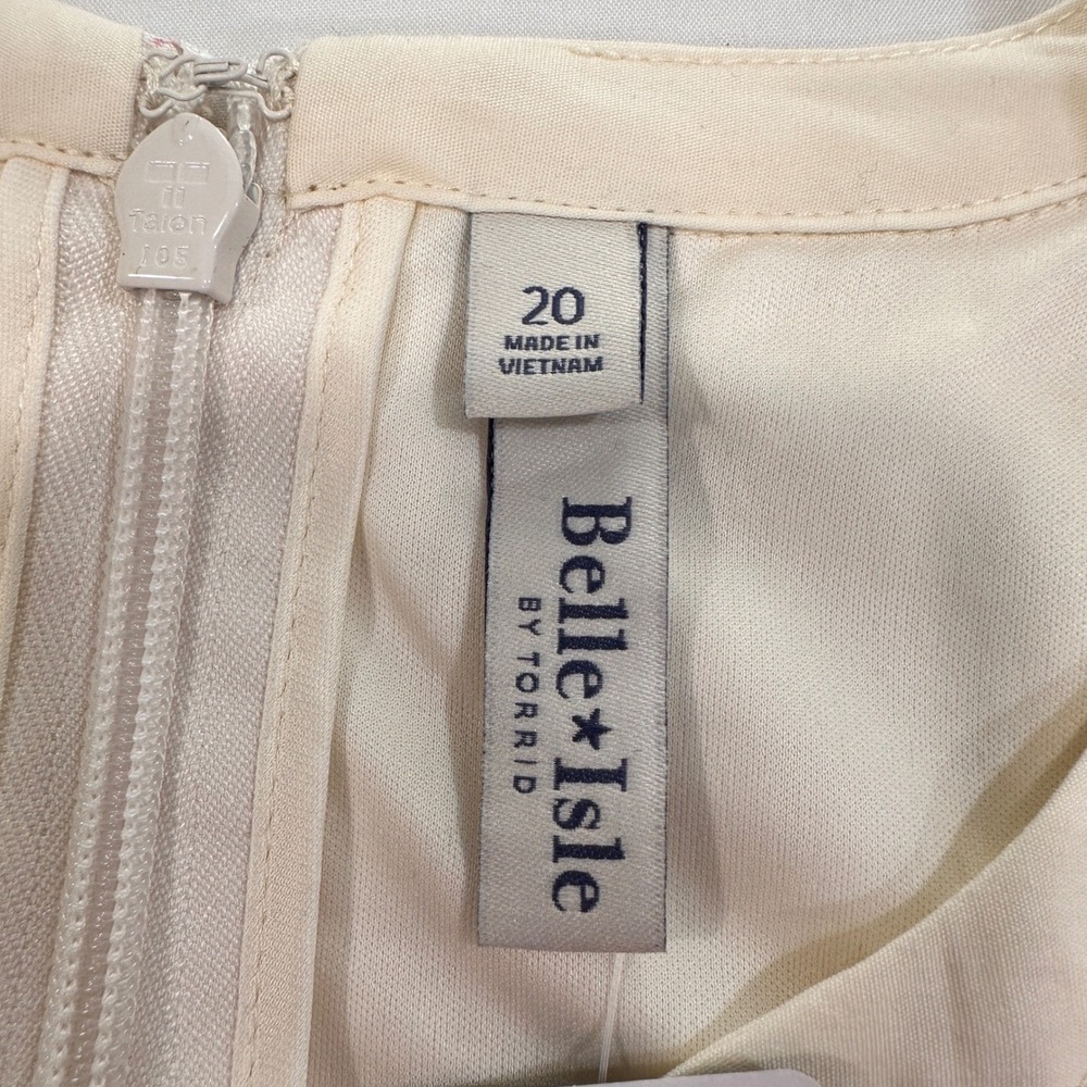 Torrid Belle Isle Tiered Maxi Dress Women 20 White Embroidered Boho Graduation - Picture 6 of 11